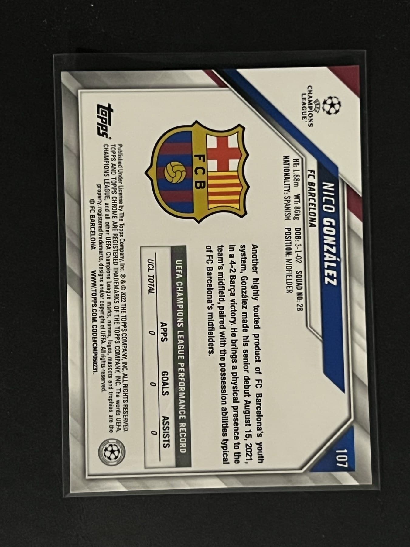 Nico González back