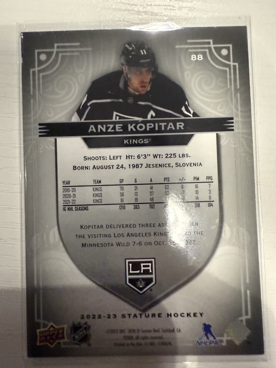 Anze Kopitar back