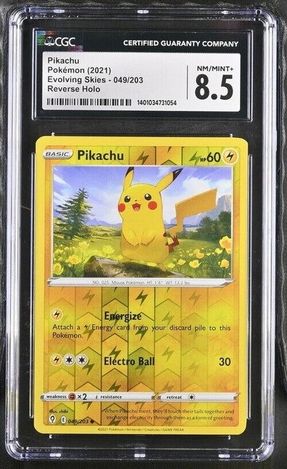 Pokemon Pikachu 049/203 Evolving Skies English 8.5 (2021)