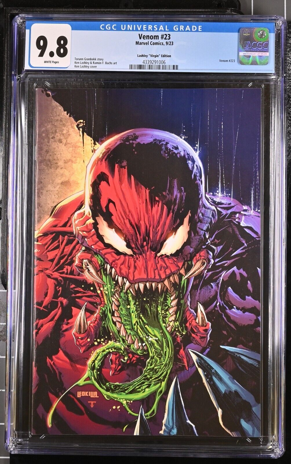 Venom #23 1:200 Lashley Virgin Variant  CGC 9.8 (2023)